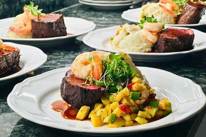 Things To Do Private Chef - Brett McKee